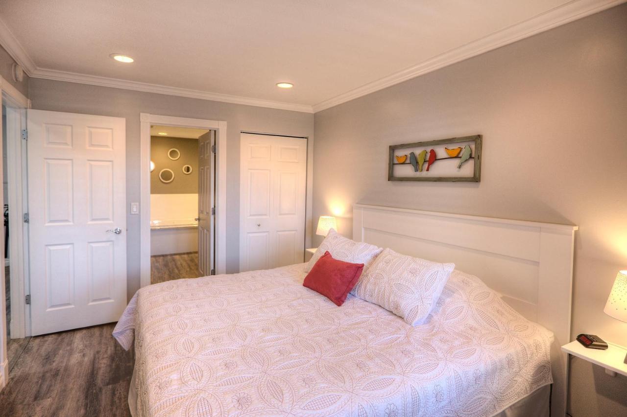 Beachside 216 With Pool Hot Tub And Private Deck Overlooking East Bay Τράβερς Σίτι Εξωτερικό φωτογραφία